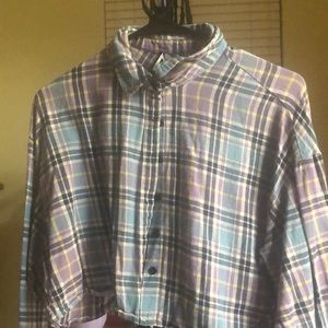 Plaid cool colors cropped shirt